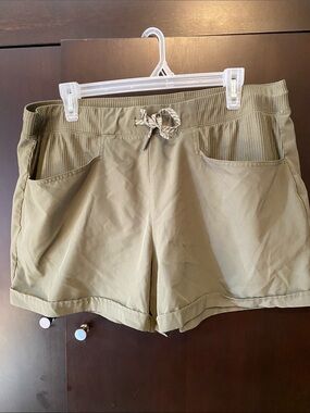 Women’s Olive Drawstring Casual Shorts